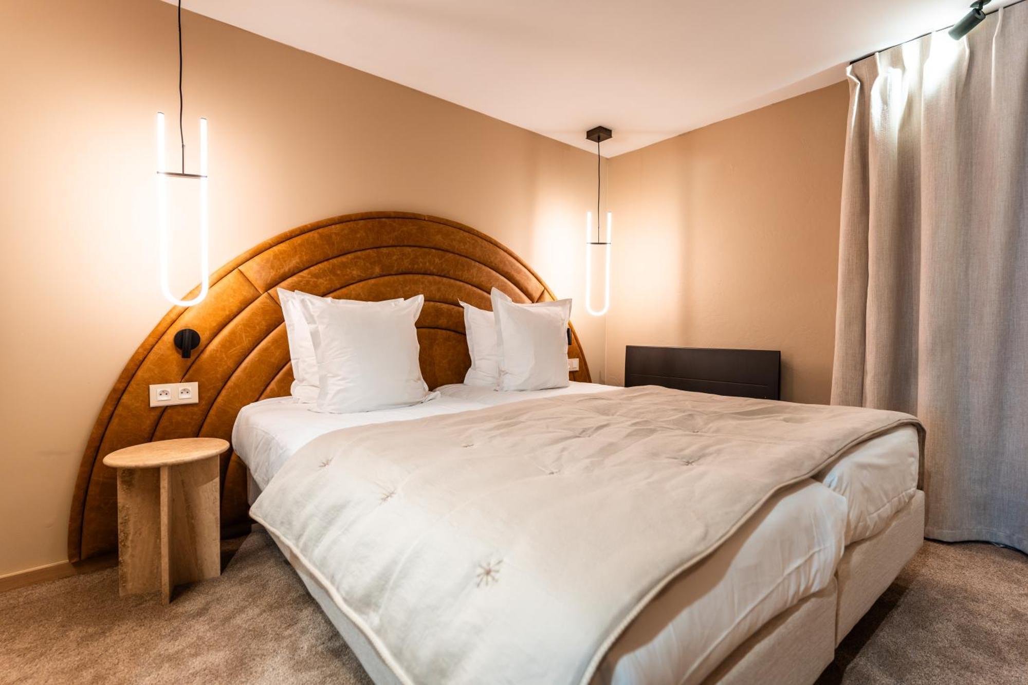 Hotel Fahrenheit Seven Courchevel Esterno foto