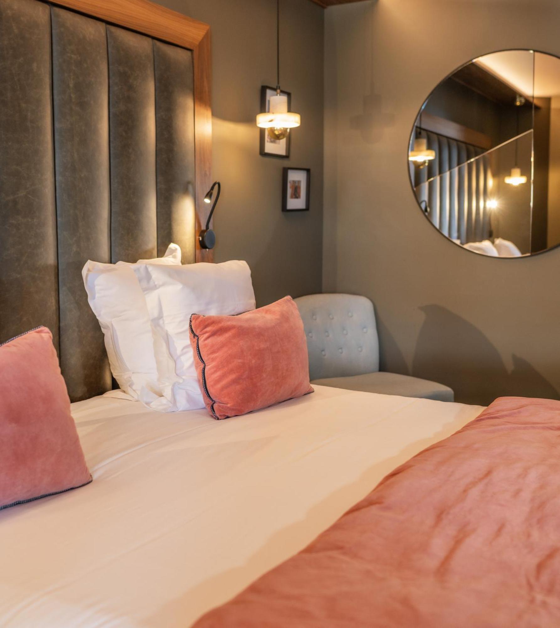 Hotel Fahrenheit Seven Courchevel Esterno foto