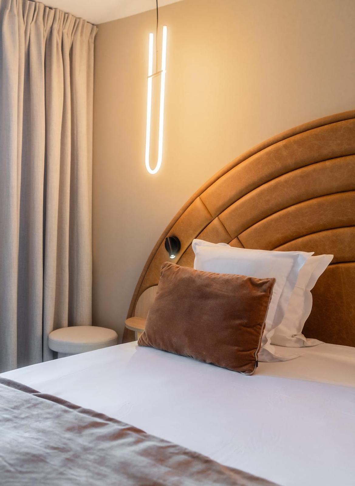 Hotel Fahrenheit Seven Courchevel Esterno foto